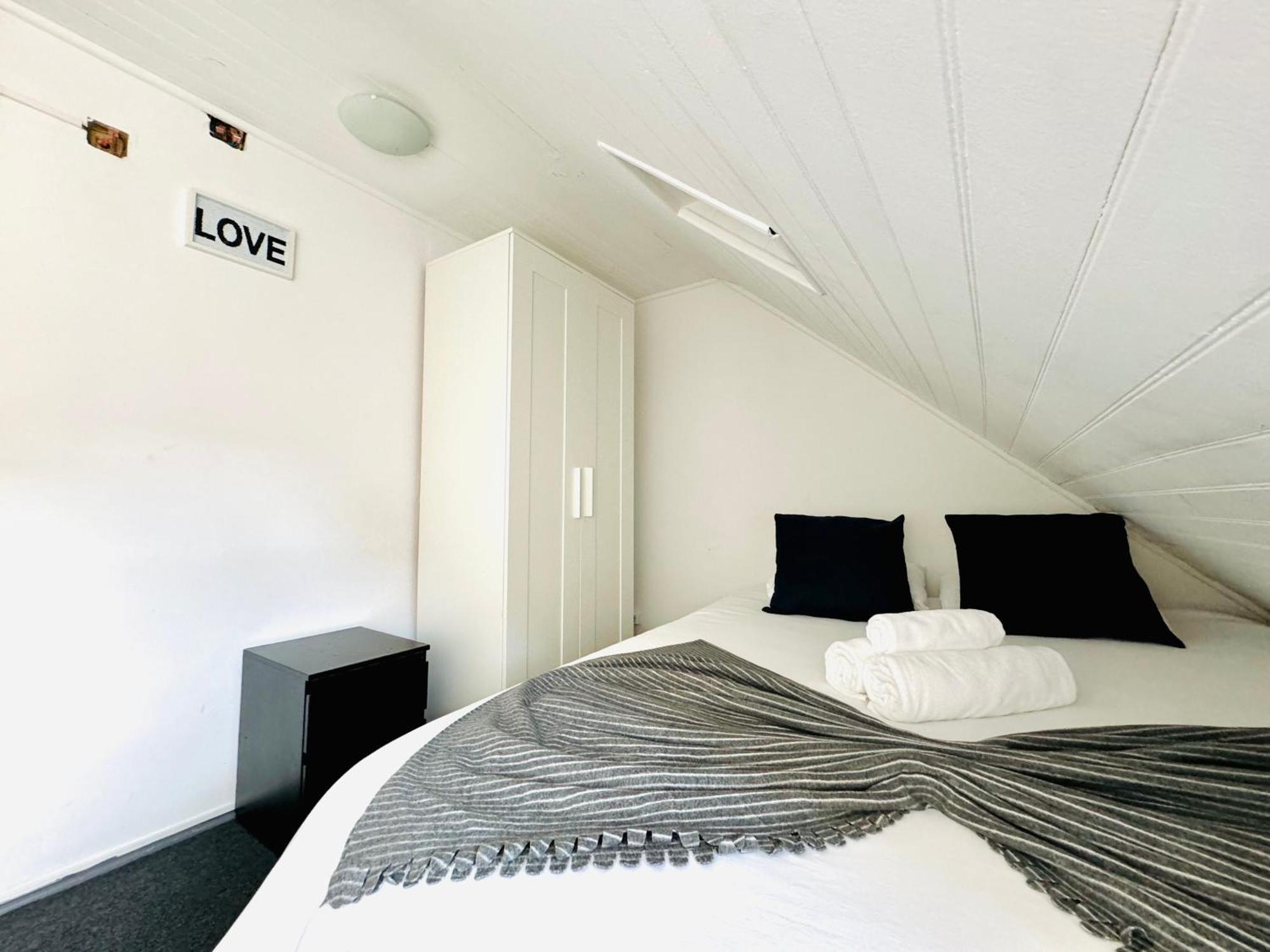 Low Cost Arroios Rooms Лиссабон Экстерьер фото
