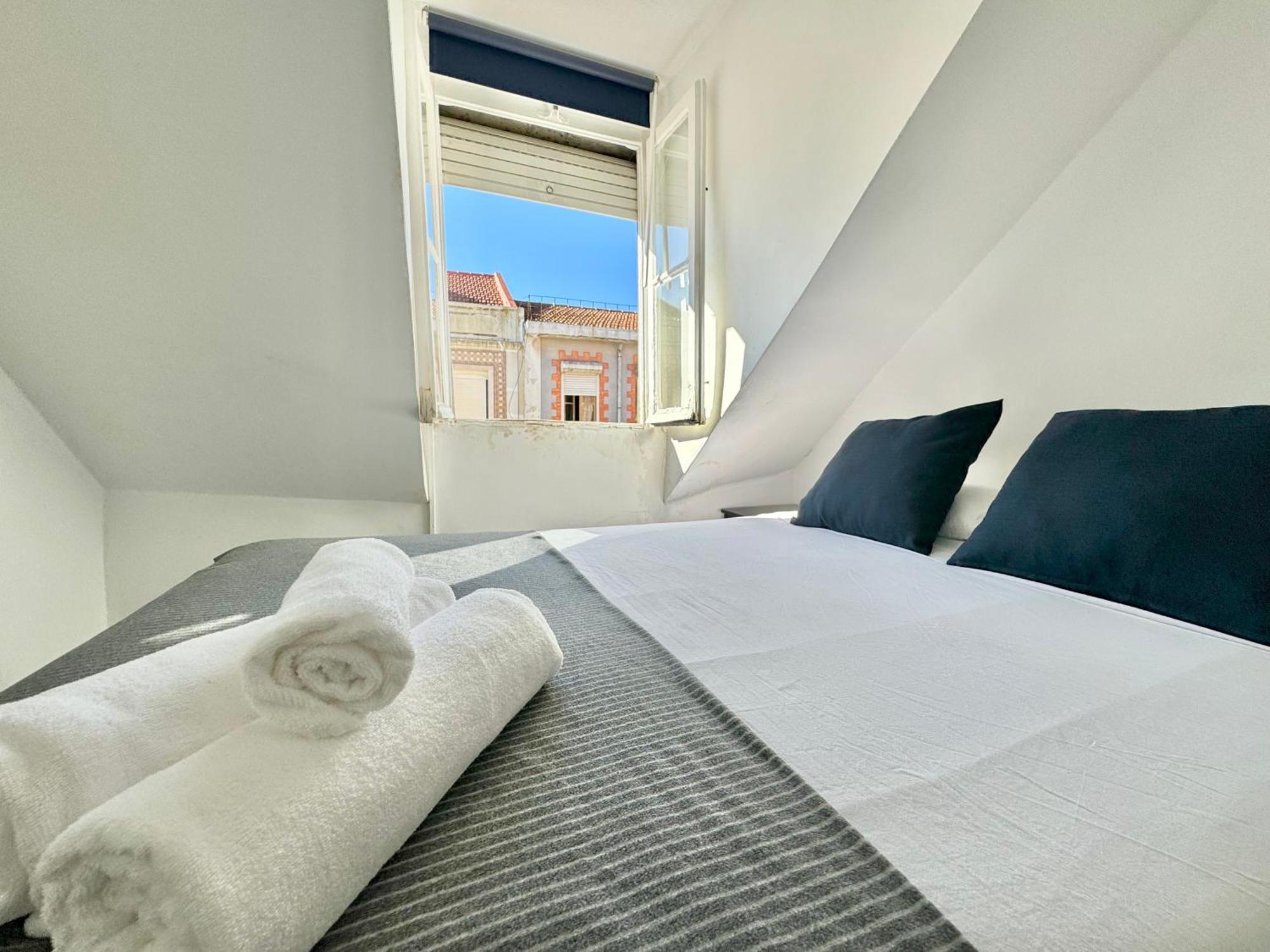 Low Cost Arroios Rooms Лиссабон Экстерьер фото
