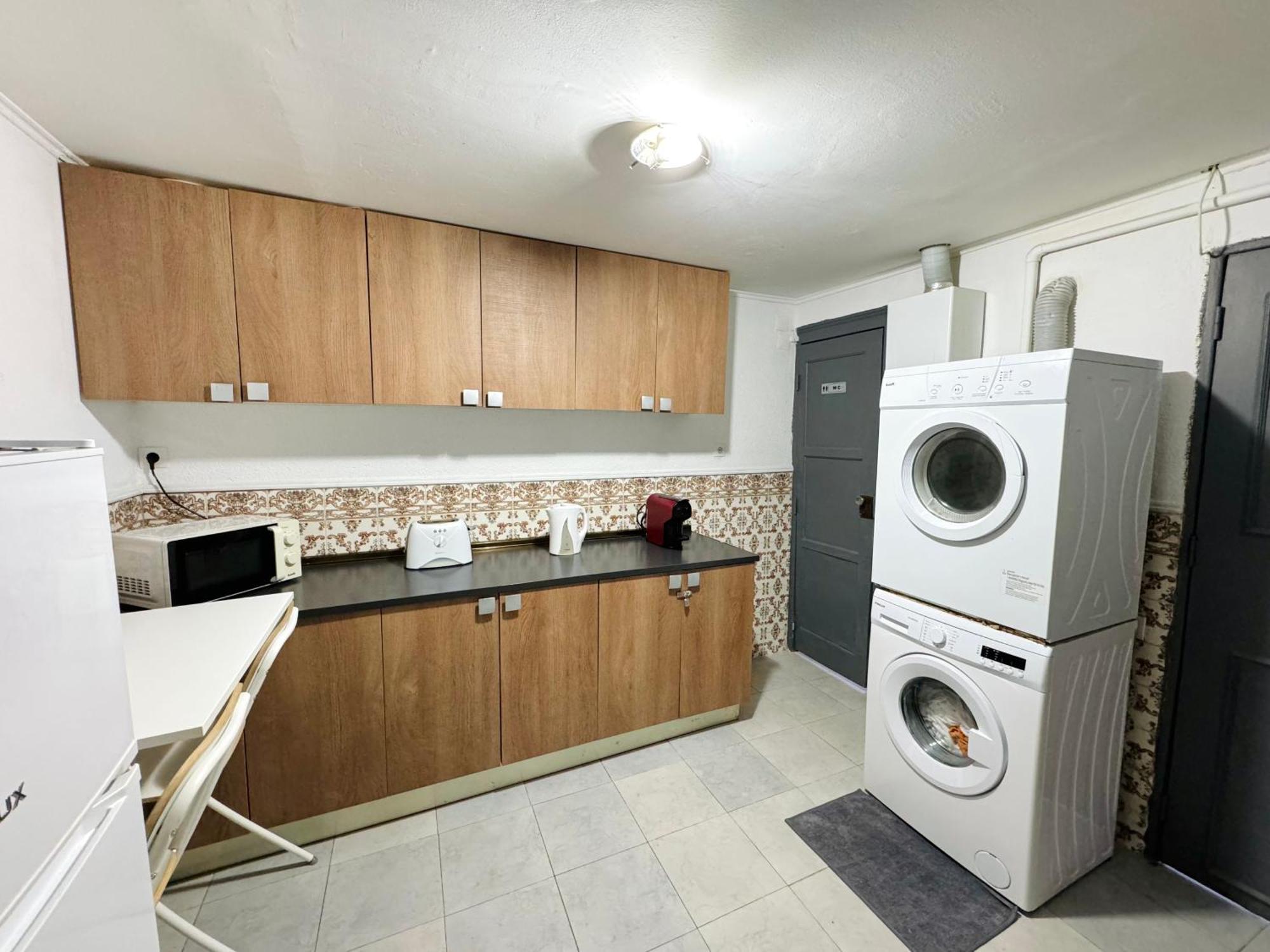 Low Cost Arroios Rooms Лиссабон Экстерьер фото