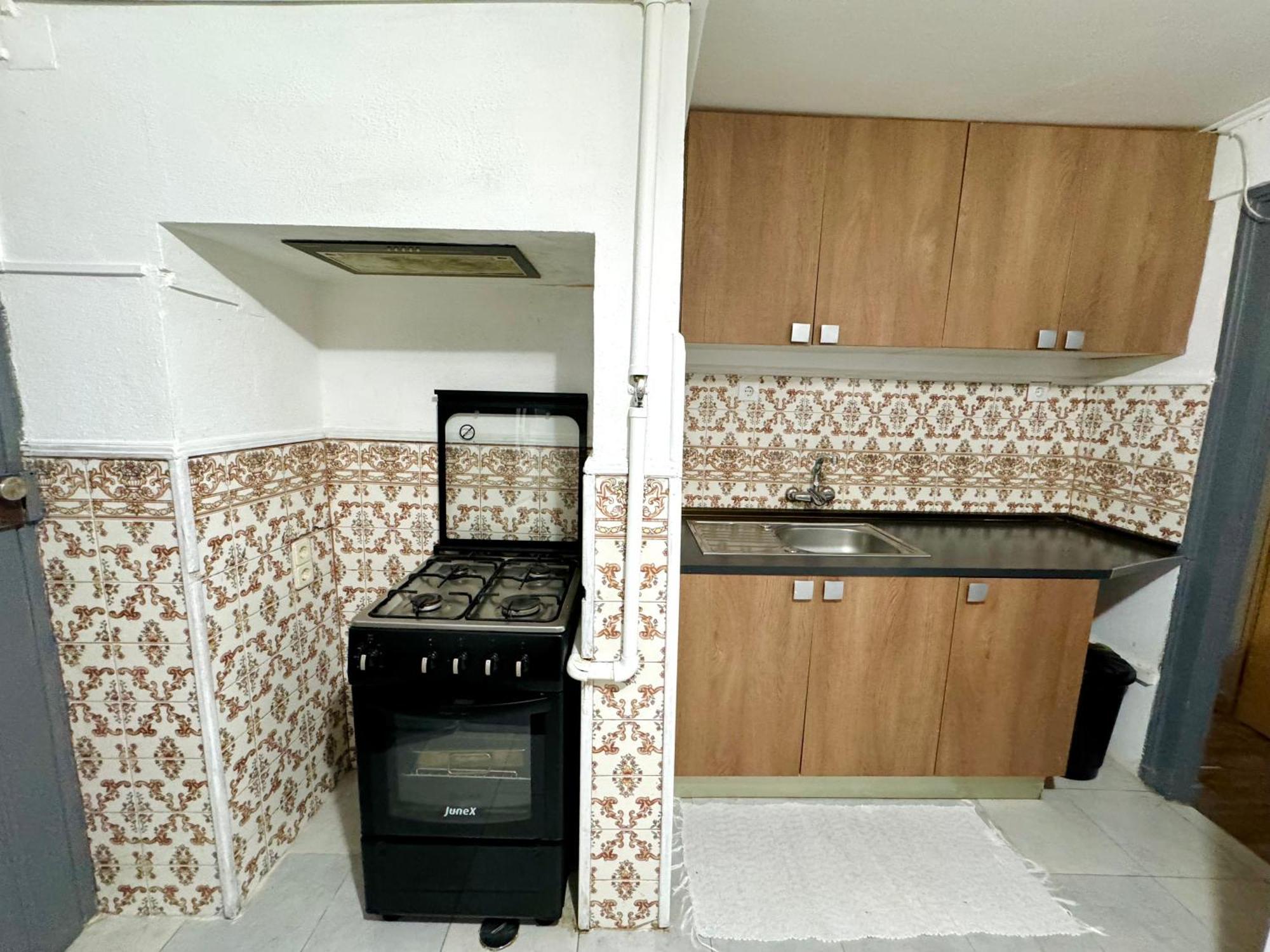 Low Cost Arroios Rooms Лиссабон Экстерьер фото