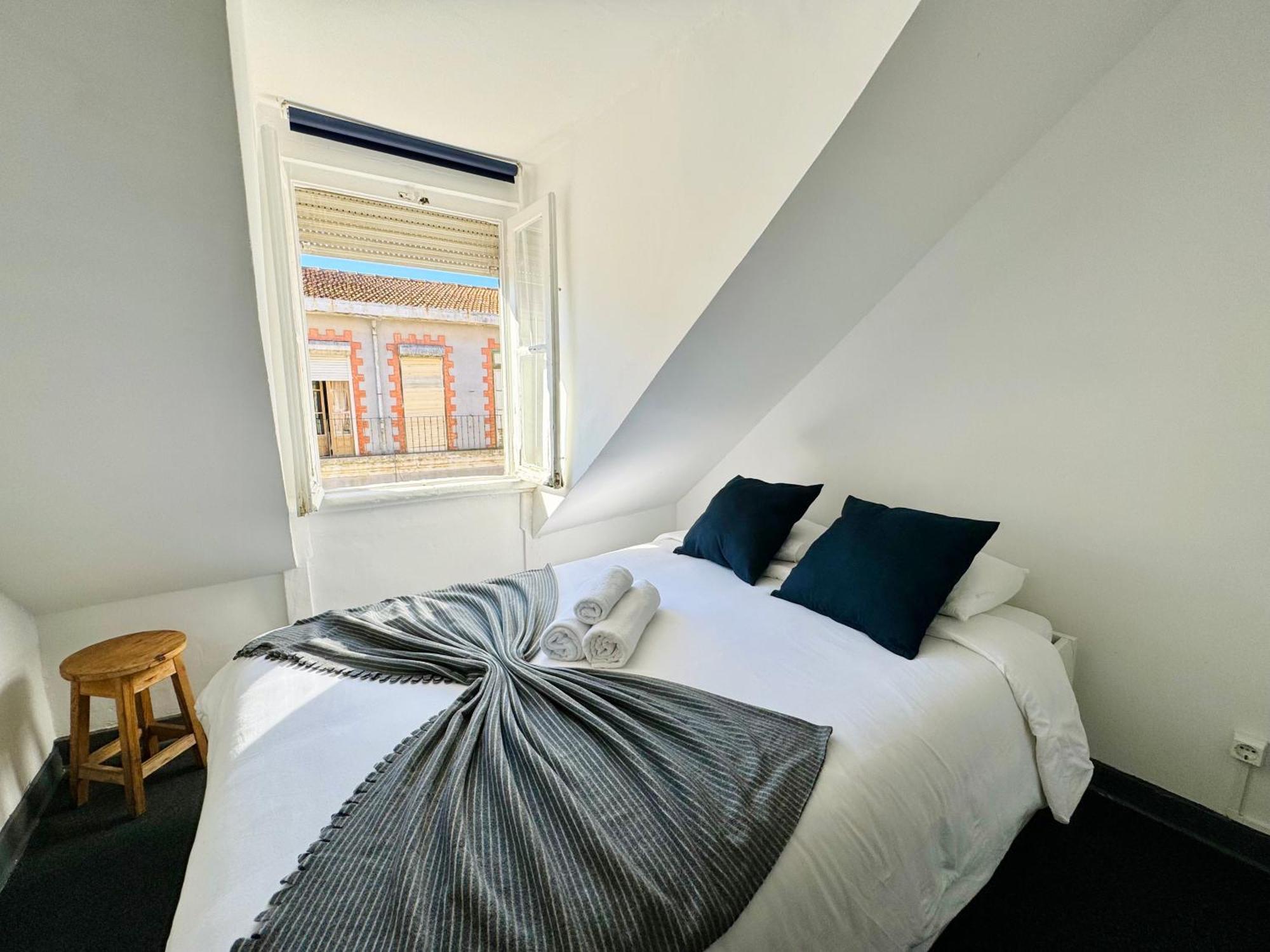 Low Cost Arroios Rooms Лиссабон Экстерьер фото